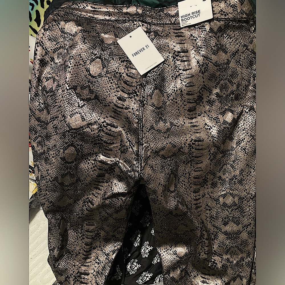 New with tags forever 21 snakeskin flare pants